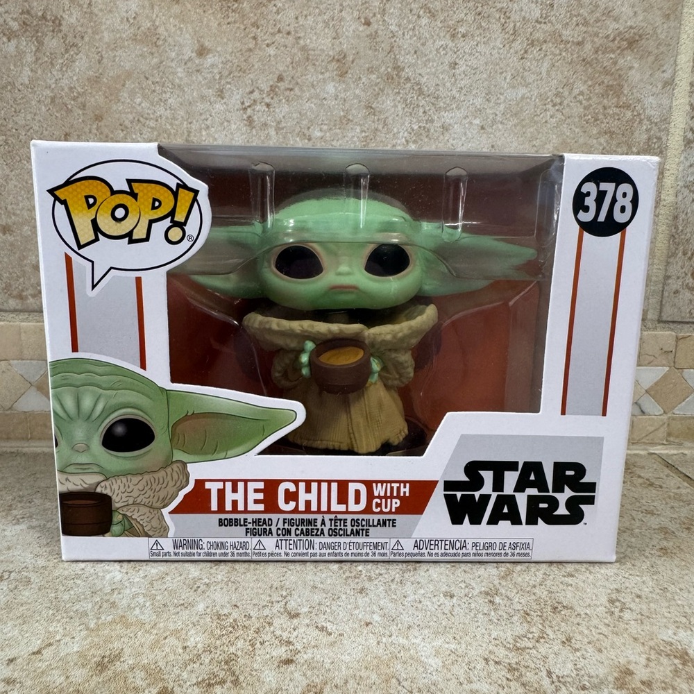 Funko Pop Star Wars The Child With Cup